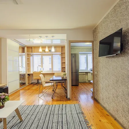In On Kupalovskaya Apartment *