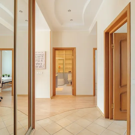 In On Kupalovskaya Apartment Minsk