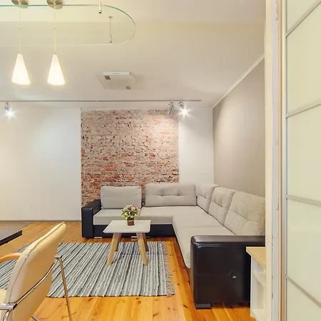 In On Kupalovskaya Apartment Minsk